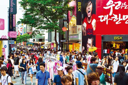 Description: http://vietnamese.korea.net/upload/content/editImage/Shopping_myongdong_vie.jpg