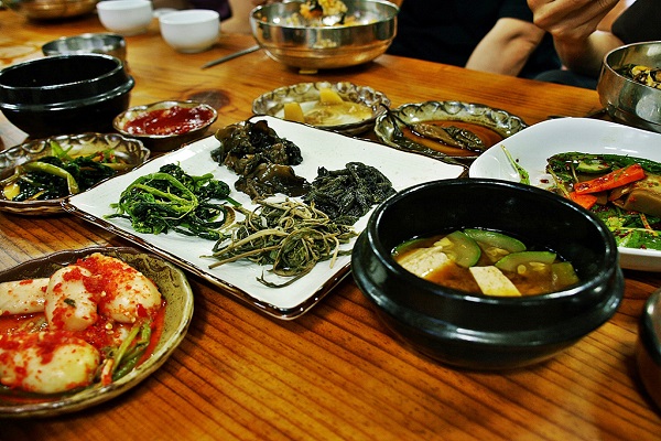 Nhắc đến Hàn thì không thể thiếu ẩm thực, nhưng thôi, bạn hãy học tiếp đi! :))