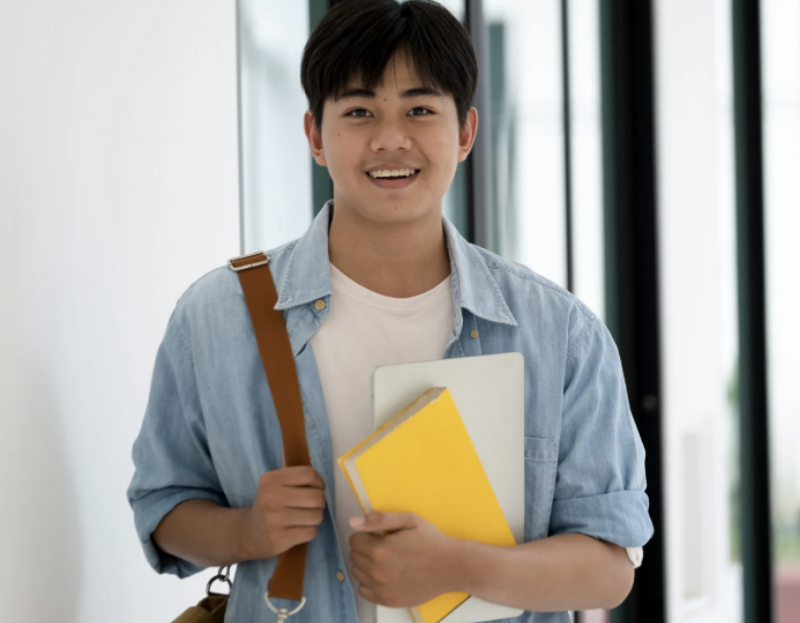 Hoc-tieng-Han-giao-tiep-mang-den-nhieu-loi-ich-vuot-troi